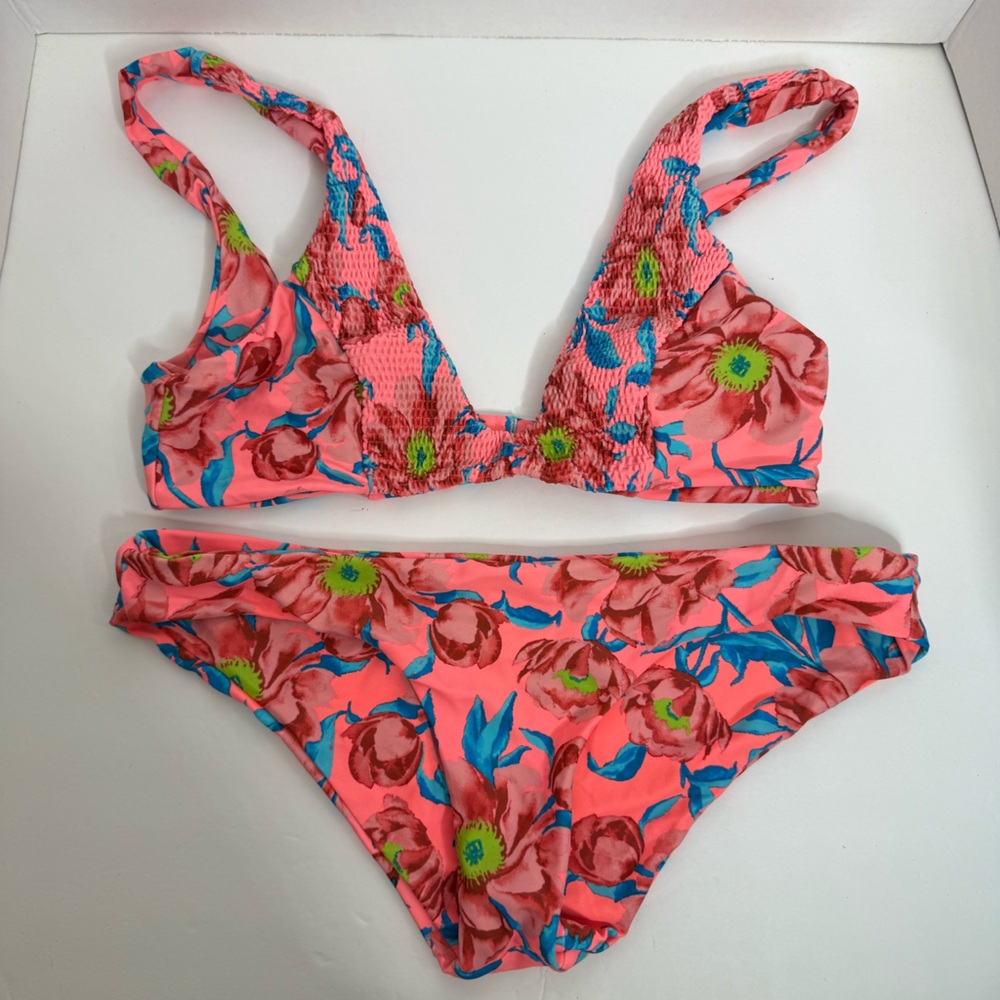 Tori Praver Seafoam 2 piece Swimsuit Size Sm/Med
